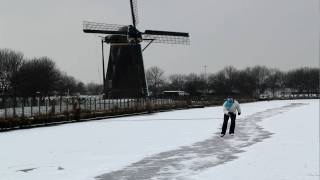 preview picture of video 'Schaatsen op de Ringvaart bij Oude Wetering'