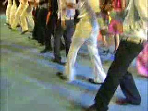 Oun jmous Davy / Sin Sisamuth.