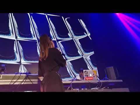 TOTO SOM JA TOUR - Ronie - domino