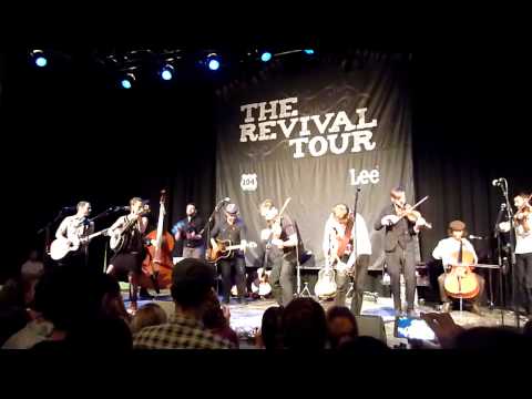The Revival Tour - Chuck Ragan & The Revival Tour Band - Nomad by fate (Freiheiz München, 04.11.12)