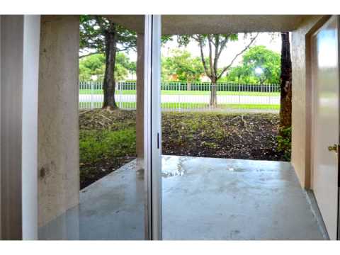 10410 SW 157 CT # 104,Miami,FL 33196 Condo For Sale