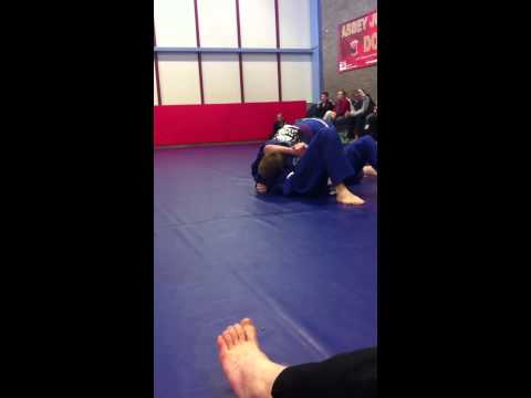 MMA raymond black fighting in bjj belfast newry