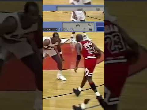 Michael Jordan Amazing Ability to Create Space for His Shot (1992.06.10)