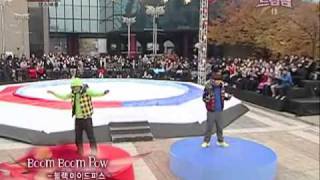 Download lagu Dream Team VS 2PM Dance Battle mp3