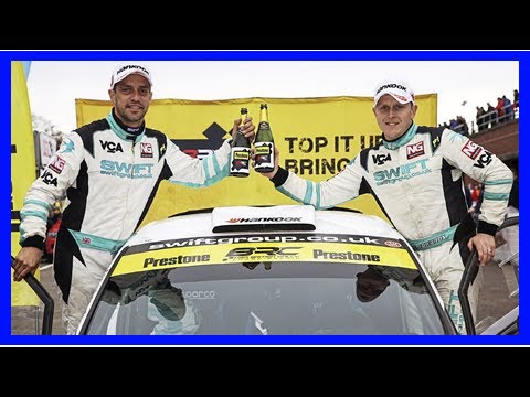 Breaking News | Biggest crowds ever flock to Rhos-on-Sea for Pirate Weekend