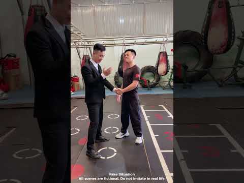 Safety In Critical Moments[4049][THAO SELF DEFENSE] #vothuat #kungfu #martialarts #shorts #defense