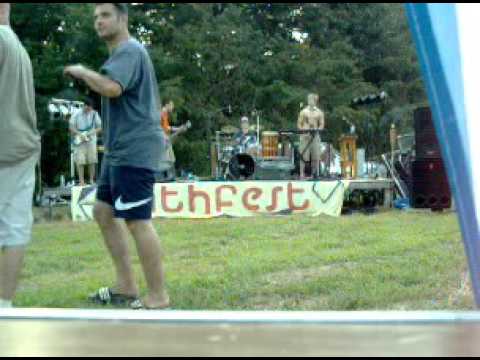 Data Frogs - Wathfest 2004 (Video 7)