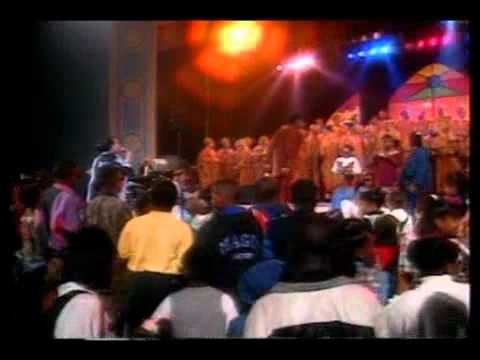 Donald Lawrence & The Tri City Singers feat. Brenda Waters.flv