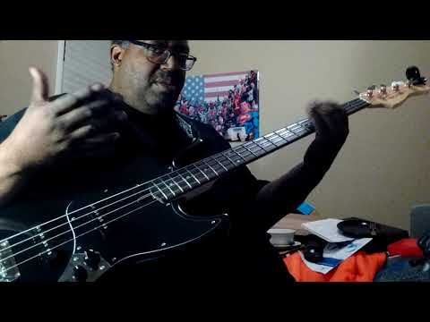 SIRE Marcus Miller V3 Bass - maxproud