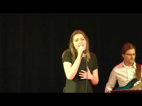 Koncert Zaduszkowy w Nałęczowie  - Magdalena Kuraś