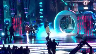 Aventura Romeo Santos y Raulin Rodriguez en Billboard 2019 Inmortal en vivo