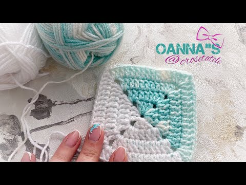 Pătrat crosetat in 2 culori, model foarte simplu.