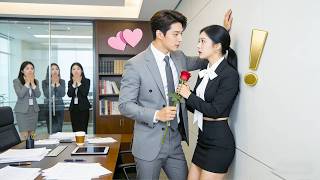 Mariée accidentellement à mon patron ! Glacial au bureau, mais un vrai pot de colle à la maison ! ✨💋