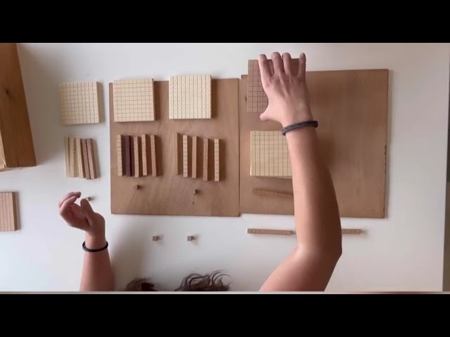 Vídeo relacionado con Pegciuho Ayuda Aritmética Infantil Set Educativo Bloques Base Diez Manipulativos Plástico Apoyo Reagrupación con Juego Interactivo Adecuado para Estudiantes, No Enchufable 62-Pz