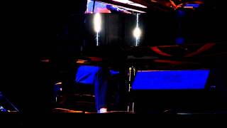 Randy Newman - I&#39;m Dead But I Don&#39;t Know It - 2011-07-09- VIMF SAT - Concert Bowl - .MOV