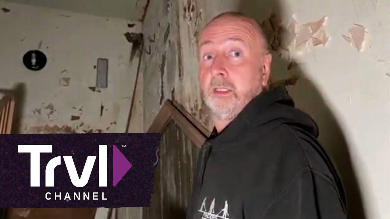 Duo Captures Moving Shadow in Abandoned Care Home | Paranormal Caught on Camera | Travel Channel