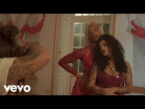 Bianca, Lia Clark - SURRA (Making Of)