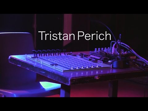 Tristan Perich - 2 IV 2015 - La Malterie, Lille