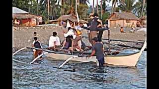 preview picture of video 'Holy Week in Marinduque: Fun at Gaspar Island'
