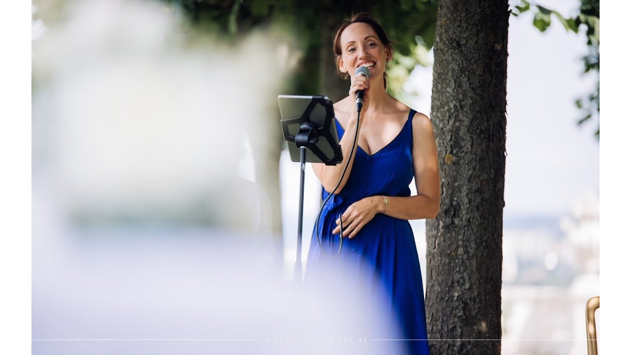 © Barbara Endl-Kapaun - Sängerin für Hochzeit & Taufe Barbara Endl-Kapaun - Sängerin für Hochzeit & Taufe