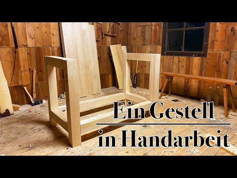 In Handarbeit eine Hobelbank bauen - Mit Axt und Handbohrer ein Gestell bauen