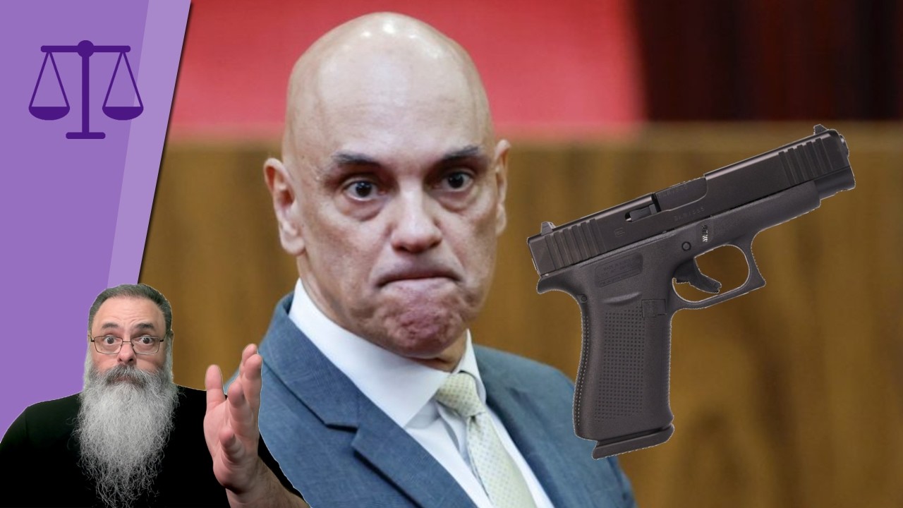MORAES descobre que BOLSONARO tem UMA ARMA registrada REGULARMENTE