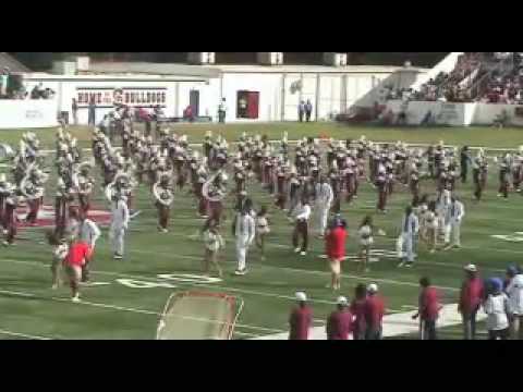 Eddie Moe Performs at Halftime with the SCSU Marching 101