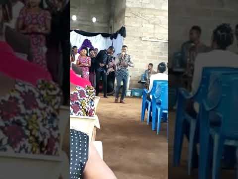 Katika ibada Kifumbu kkkt