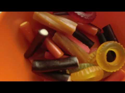 MongoTV_9691 - Spiser SKÅL SLIK Søndag Nat