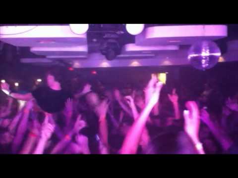 Hardwell - Crowdsurfing (Ottawa, Canada)