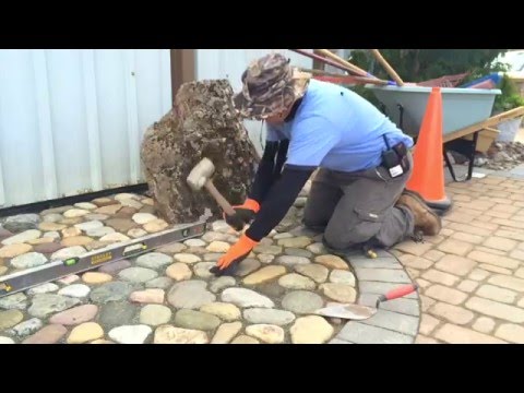 Delaware Blend Stone Walkway
