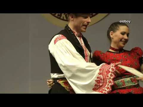 Genuine Hungarian czardas (Matyo csardas)- an amazing performance