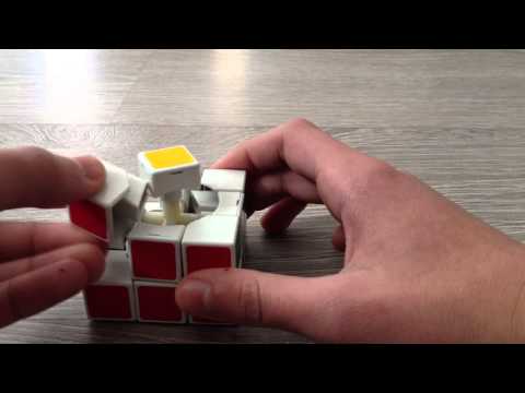 comment demonter un rubik's cube 3x3