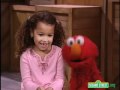 Sesame Street Elmo Eat Your Colors