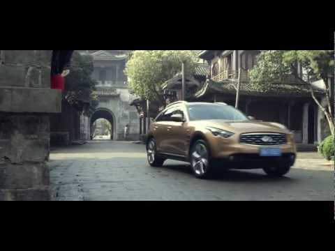 Infiniti FX featured in "Kung Fu Vettel Drive of the Dragon"