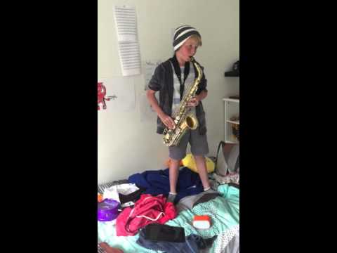 7 years alto sax just learning with some improv