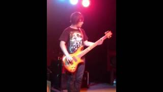 Divot - Arms To Row (live at The Haunt 05/25/2012)