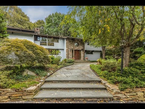 22 Solomon Pierce Rd, Lexington MA | Elizabeth P Crampton | Fine New England Living