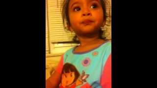 Yaizaliz chewing Gum like a Big Girl!