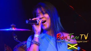 Tessanne Chin Performs &#39;Hideaway&#39;