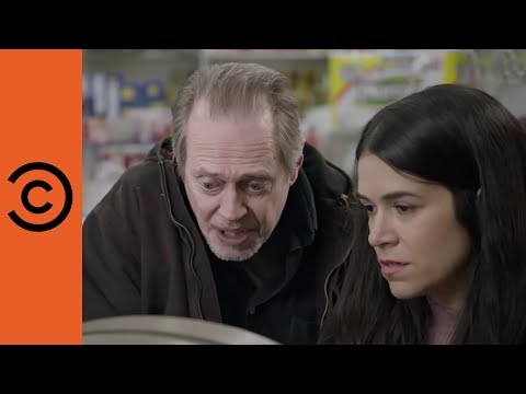 When Your Mugger Gives You Financial Advice | Broad City