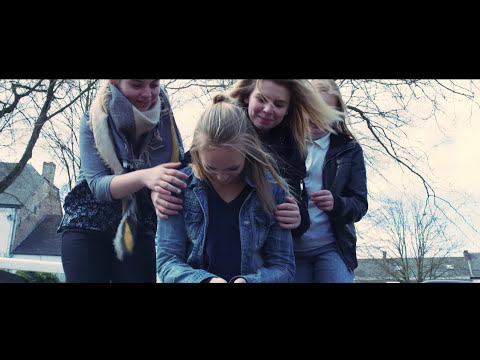 Face Cacher - Poussière D'étoiles Ft. K-Desti