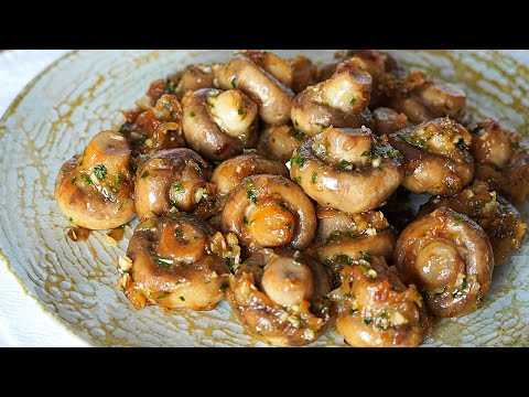 JUGOSOS champiñones al ajillo con profundo sabor a ajo. Receta de champiñones para cenar FÁCIL