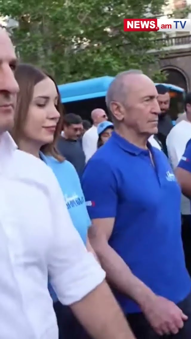 «Հայաստան» դաշինքի բազմամարդ երթը Երեւանի կենտրոնում