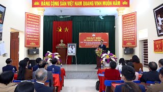 Đoàn đại biểu lãnh đạo tỉnh Ninh Bình và lãnh đạo thành phố dự Ngày hội Đại đoàn kết toàn dân tộc tại tổ dân phố 3 phường Tây Sơn