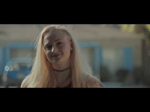 Josie (Clip 'Nice to Meet Ya')