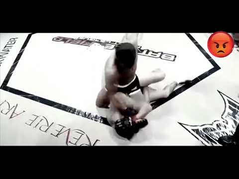 🎶 Se iludiu com balanço do nego, achando que é dança 🎶 Capoeira luta, no ringue 👊🏾😡 #capoeira