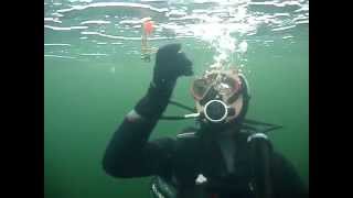 preview picture of video 'www.seawave-nurkowanie.pl  Ice Diving Koczała'