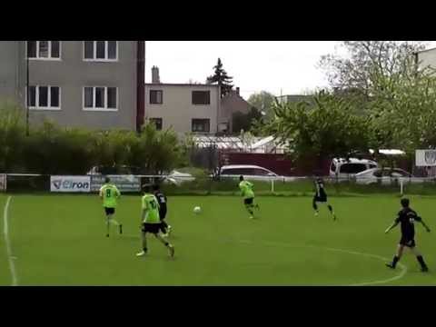 17.Futbalový zápas Vajnory SŽ - FK Scorpions  3:0   26.4.2015  HD video