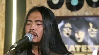 Download lagu Weirdest song ever mp3